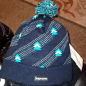 Supreme PomPom Beanie